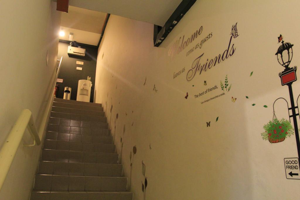 푸트라 원 에베뉴 호텔 세리 켐방안 외부 사진